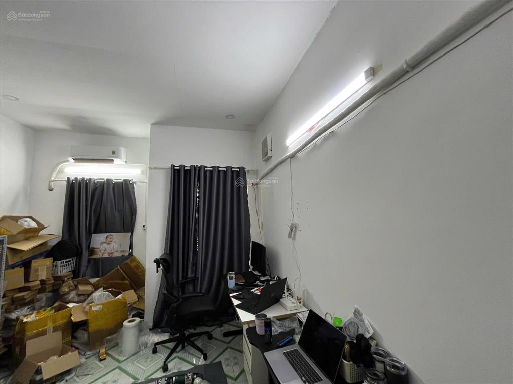 Bán nhà nguyễn sỹ sách  57m2  2 tầng  ngang 4  nở hậu 7 mét  5 tỷ 28 chính chủ