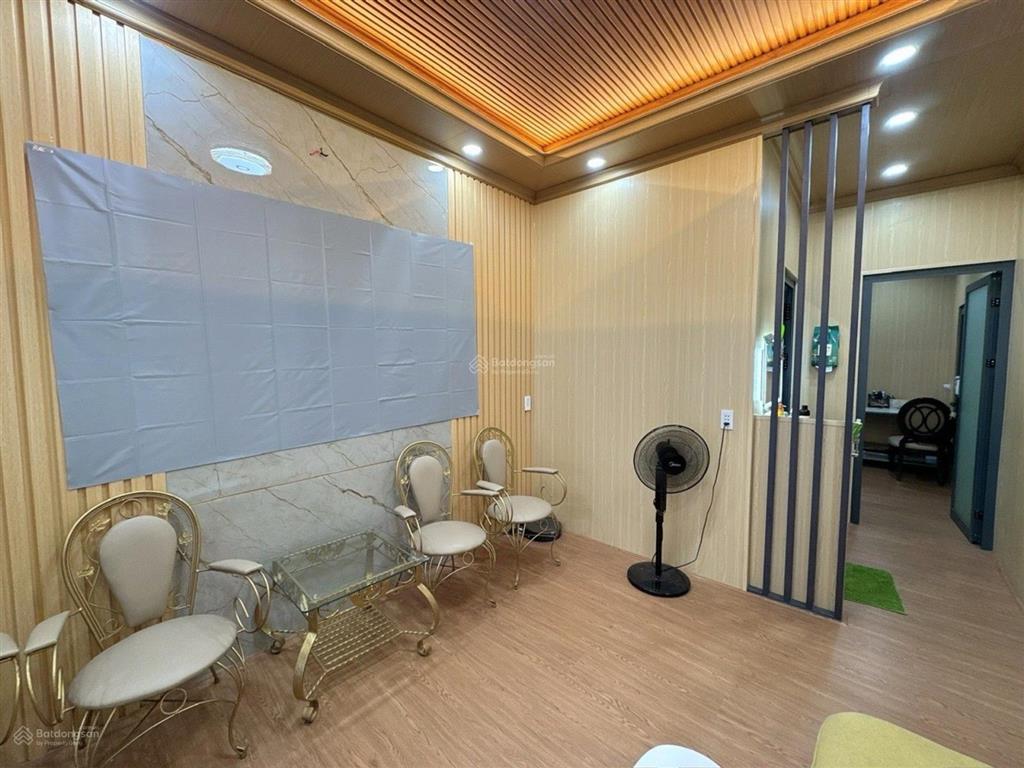 Chủ bán gấp nhà hẻm xe tải lô góc hiếm giá chỉ 3,x tỷ