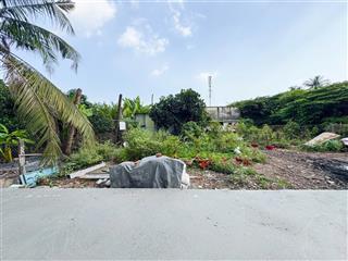 200m2 ( 10 x 20 )  thổ cư 120m2  sổ riêng  đường ô tô giáp sông sg vĩnh phú 27 cạnh sg giá tốt