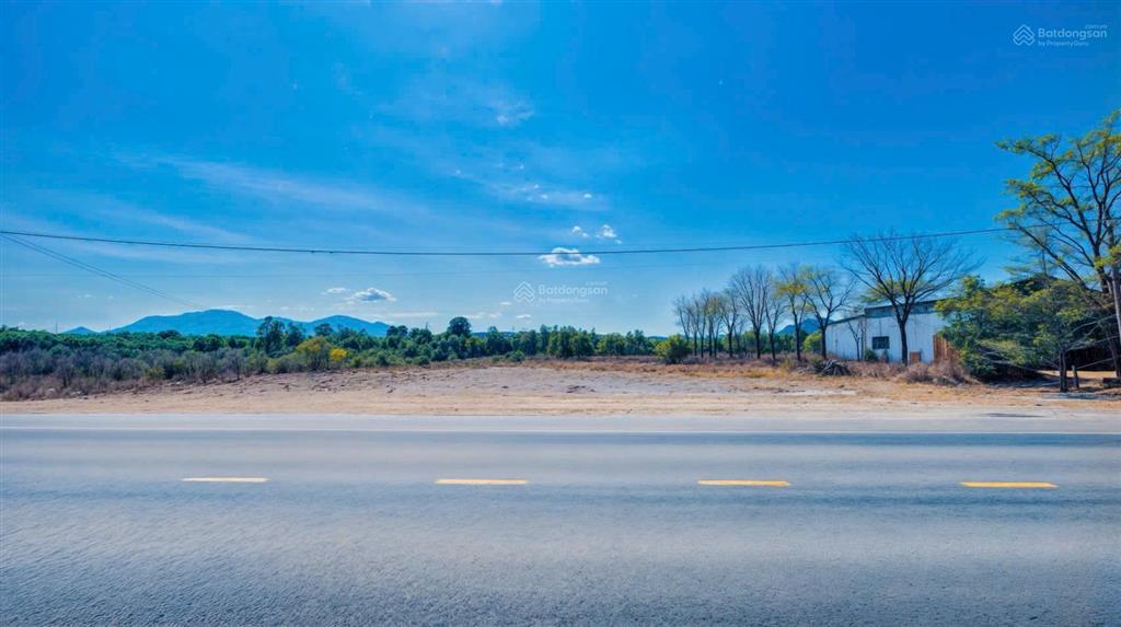 Đất mặt tiền ql55b, kp4, tt tân nghĩa, hàm tân, bình thuận. diện tích 650m² (có 100m² thổ cư)