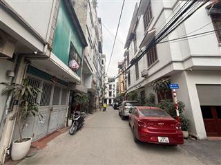 Phú diễn  đất phân lô  31m 7.8 tỷ  15m ra ô tô tránh đỗ  vị trí đẹp  ngõ thông rộng