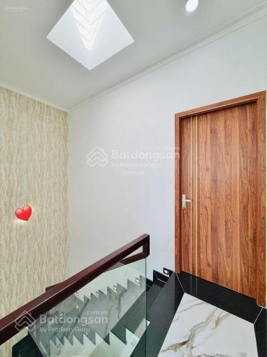 Có ngay căn nhà giá 3tỷ750/72m2 đường hoa lan  phú nhuận. cho thuê được 24 triệu tháng