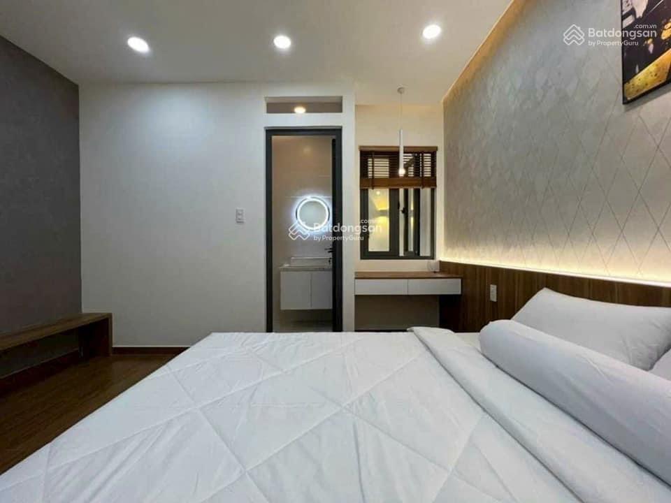 Giảm xuống 200tr 79m2 đường phan kế bính  q.1. thông ra điện biên phủ. cho thuê 27tr