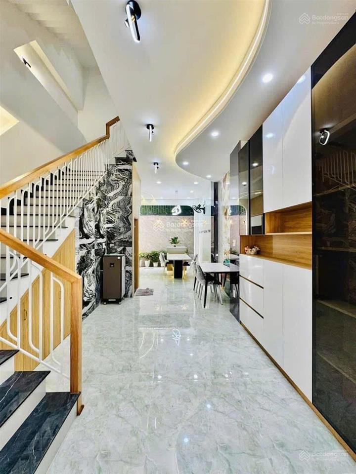 Bán nhà đi định cư đường nguyễn cửu vân  bình thạnh giá 4tỷ5/76,8m2. thông ra xô viết nghệ tĩnh