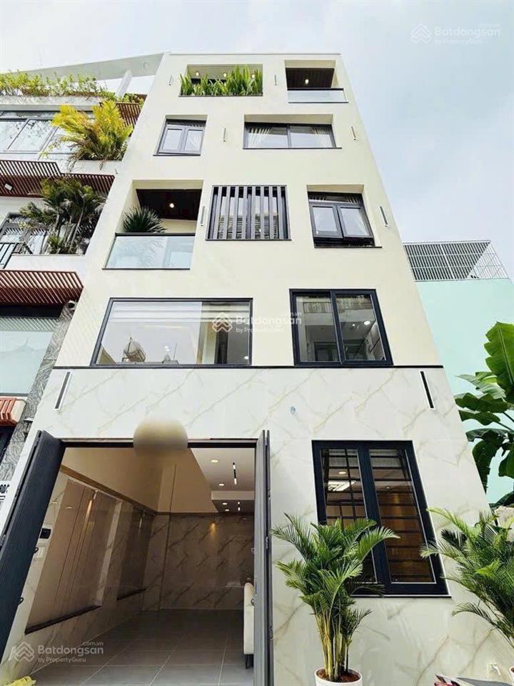 Giá 3tỷ370/60m2 đường nguyễn chí thanh  q11. cắt với dương tử giang. cho thuê 26 triệu tháng