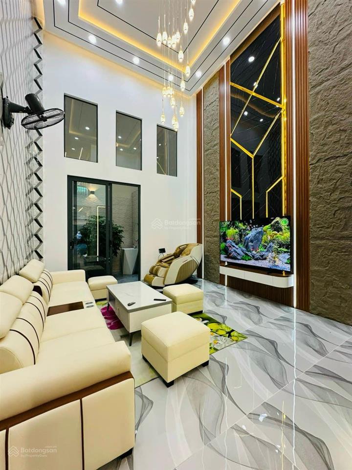 Cô ba bán nhà nguyễn thị minh khai  q1 giá 5tỷ7/76,2m². cho thuê 31 triệu. gần thảo cầm viên