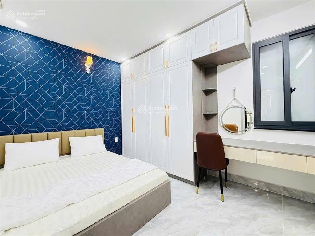 Chỉ có căn duy nhất không có hai cần bán đ.nguyễn phúc nguyễnq.3 giá 4tỷ090/75,9m2. cho thuê 28tr
