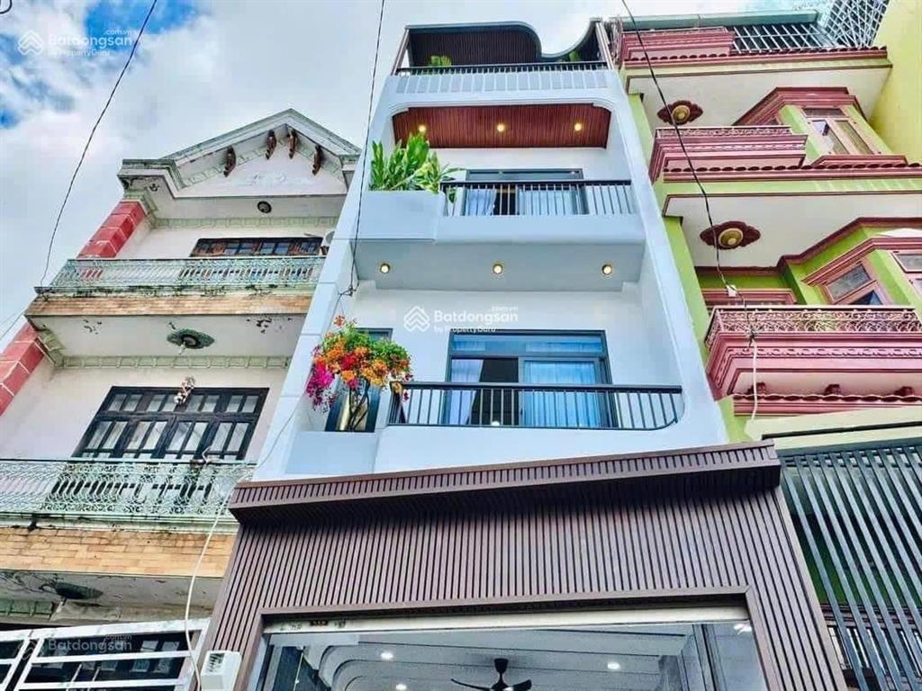 Chủ nhà cần bán nhanh căn điện biên phủ  quận 1 giá 4tỷ890/78,2m2. gần vòng xoay tháp đa kao