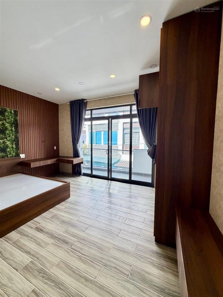 Giá 3tỷ7/72m2 có ngay nhà nguyễn trãi  q5. cho thuê được 26 triệu/tháng