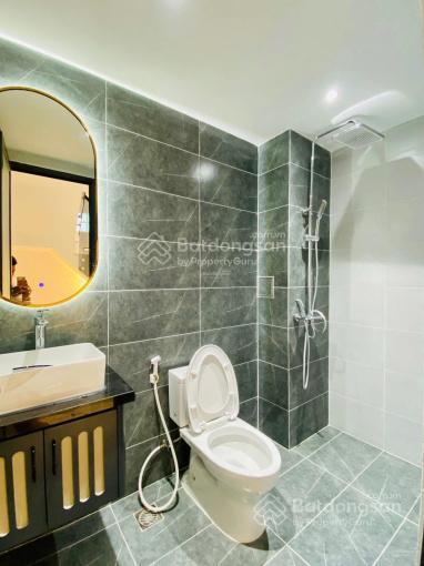 Chỉ có căn hiếm có không có hai cần bán đ. nguyễn phúc nguyênq.3 giá 4tỷ990/75,9m2. cho thuê 28tr