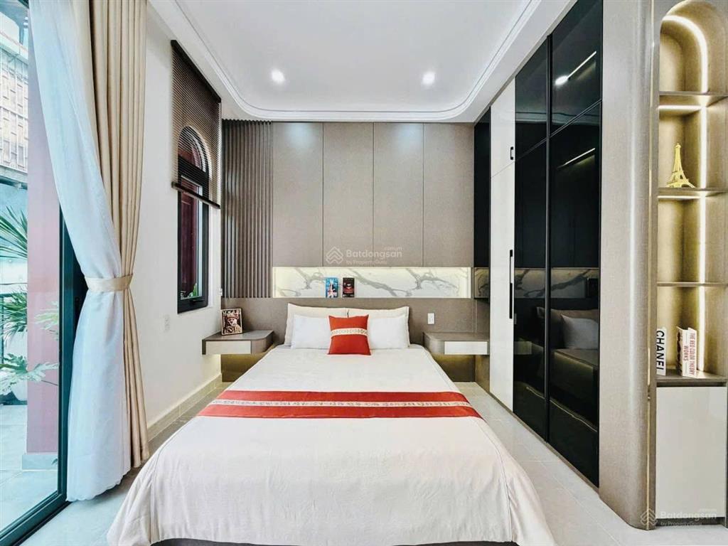 Nhà 4 tầng đường điện biên phủ  quận 3, giá 4tỷ890/73m2. cho thuê 25tr