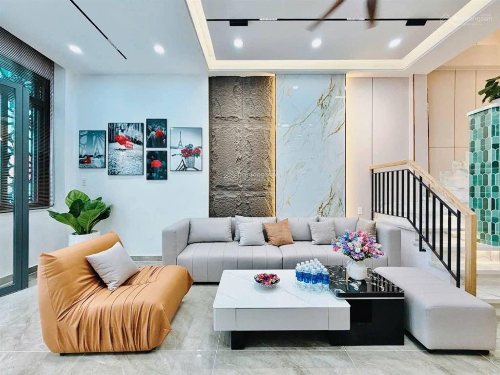 Nhà 4 tầng đường điện biên phủ  quận 3, giá 4tỷ890/73m2. cho thuê 25tr