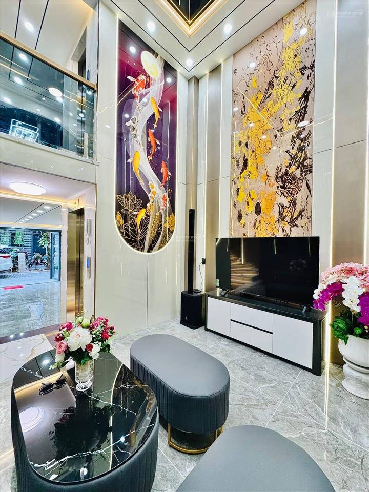 Giá giảm mạnh căn sư vạn hạnh cần bán giá 4tỷ880/81,6m2. cho thuê 27tr. gần vạn hạnh mall.