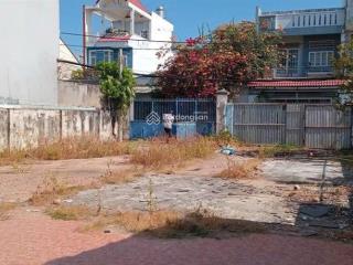 Lô đất đẹp cần bán gấp đường man thiệnquận 9 giá bán 6tỷ8/500m2. gần chung cư c3.