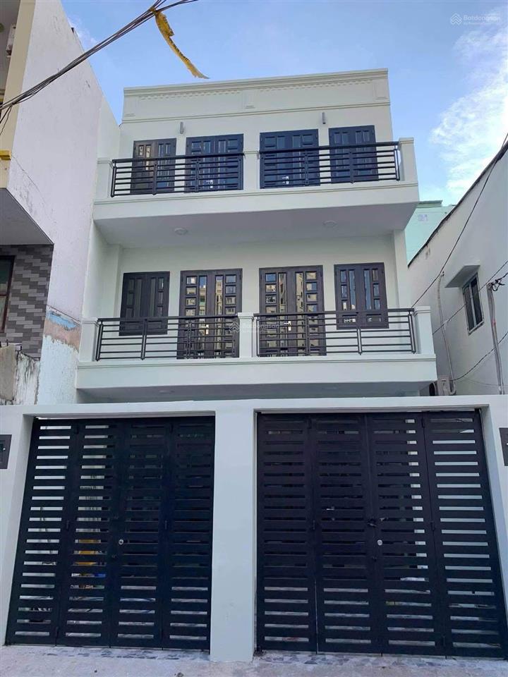 Bán nhà giá 3tỷ170/73,9m2 đường khổng tử  quận 9 đang cho thuê 18tr tháng. gần vicom plaza