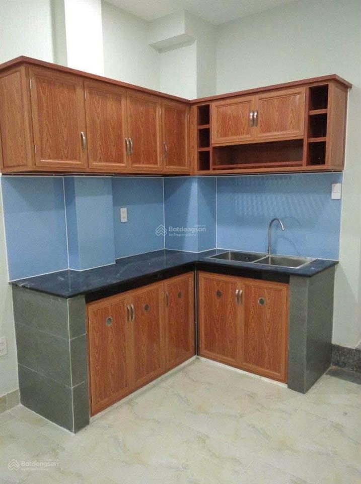 Bán nhà giá 3tỷ170/73,9m2 đường khổng tử  quận 9 đang cho thuê 18tr tháng. gần vicom plaza