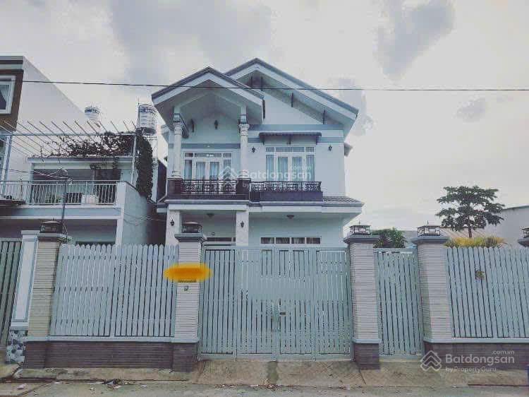 Cần bán nhanh căn biệt thự vườn tại đường 5 trường thạnh, quận 9 giá 5.460tỷ/ 200m2. cho thuê 25tr