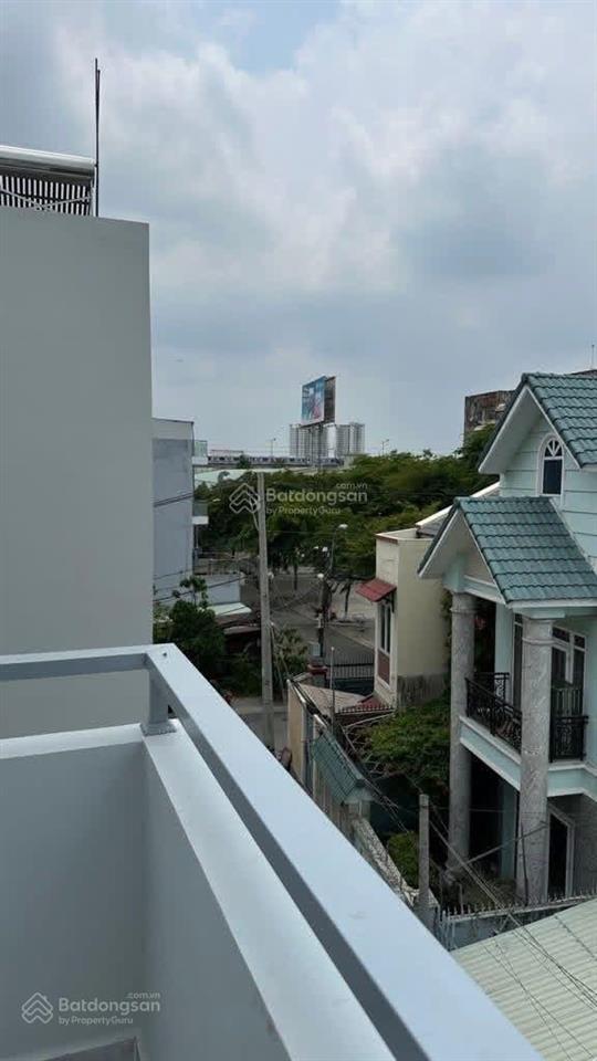 Bán nhà gần vicom q9 đường dân chủ giá 4tỷ020/103m2. cho thuê 18tr tháng. xe hơi ngủ trong nhà