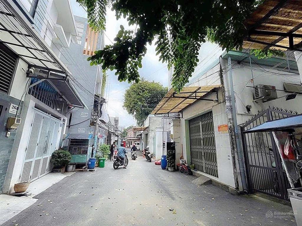 Căn hộ dịch vụ chủ cần bán đ.man thiệnquận 9 giá 4tỷ210/86m2. gần chợ đêm man thiện. cho thuê 30tr