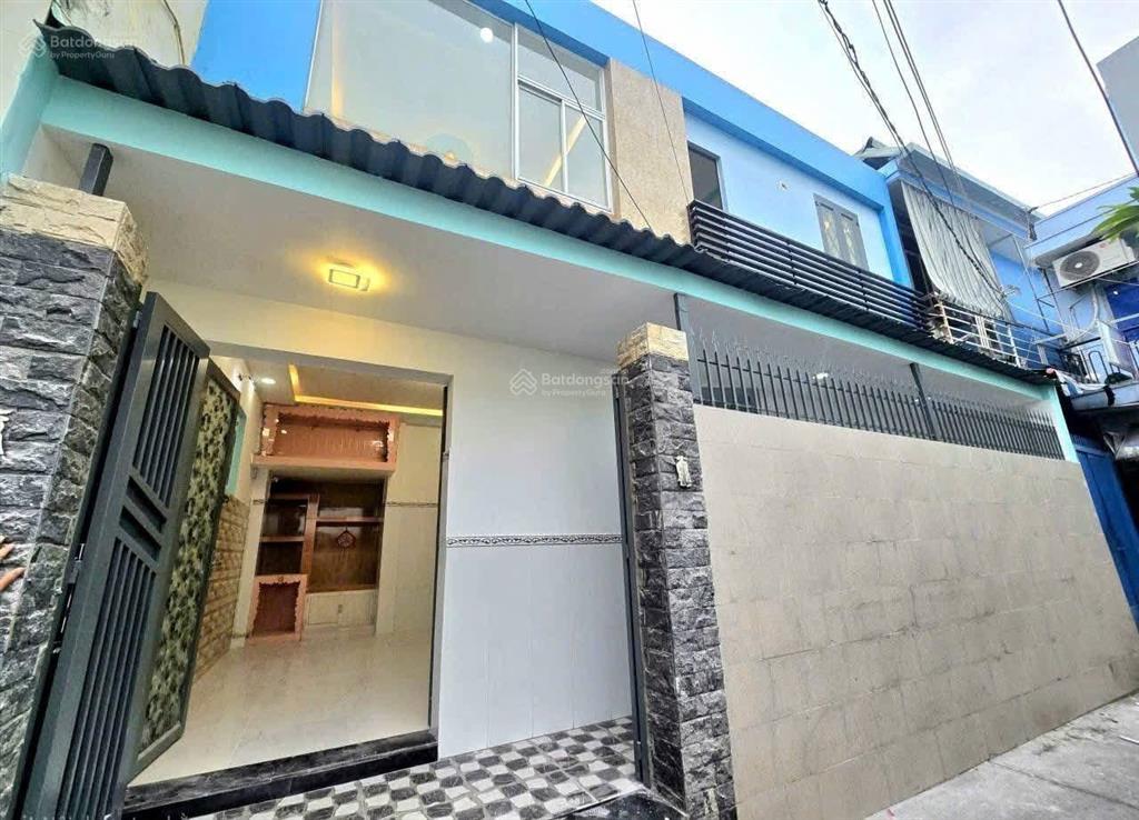 Nhà ngang 9m hoà hưng  quận 10 bán giá 3tỷ760. cho thuê 23tr. gần trưởng tiểu học triệu thị trinh