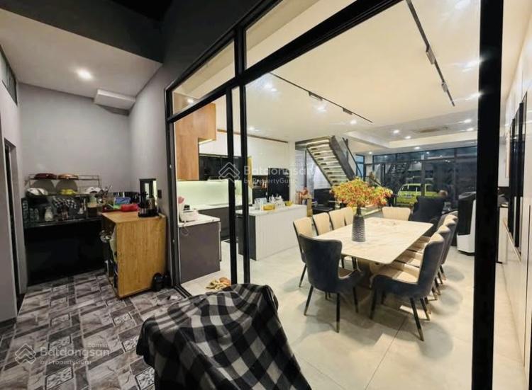 Bán nhà biệt thự view sông đường số 10 thủ đức giá 6tỷ/100m2. gần nhà văn hoá thể thao
