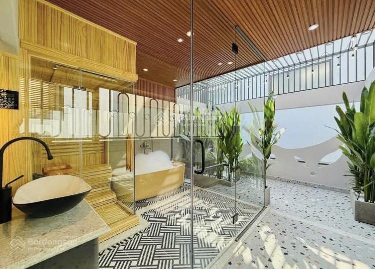Giảm 200tr bán nhà tạ uyên  quận 5 giá 3tỷ660/78m2. gần tiểu học hùng vương. cho thuê 25tr