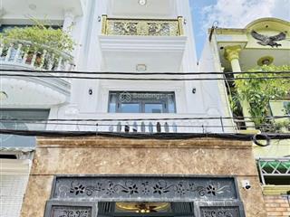 Giảm 200tr bán nhà tạ uyên  quận 5 giá 3tỷ660/78m2. gần tiểu học hùng vương. cho thuê 25tr