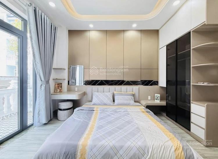 Giảm 200tr bán nhà tạ uyên  quận 5 giá 3tỷ660/78m2. gần tiểu học hùng vương. cho thuê 25tr