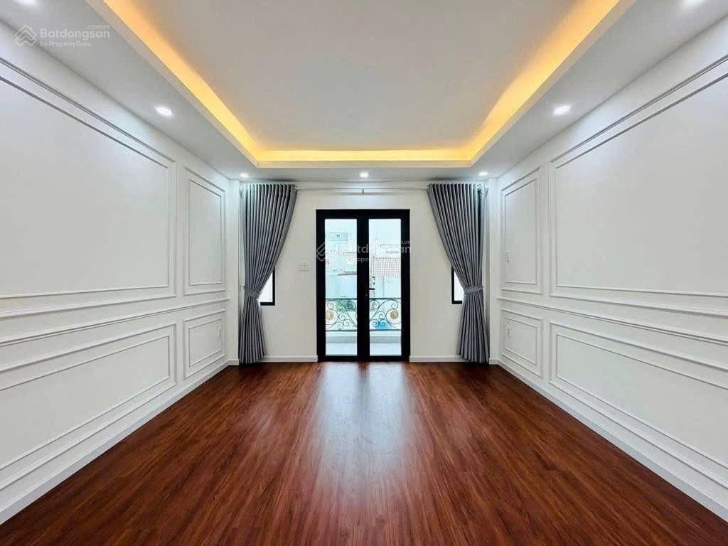 Giá 5tỷ380/76m2 có ngay nhà lê thị riêng  quận 1. ngay vòng xoay ngã 6 phù đổng. cho thuê 28tr