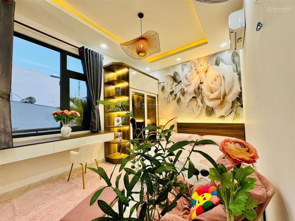 Nhà đang cho thuê 23tr tháng cần bán giá 3tỷ990/80m2 đường hàn thuyên thue đức. gần thcs bình thọ