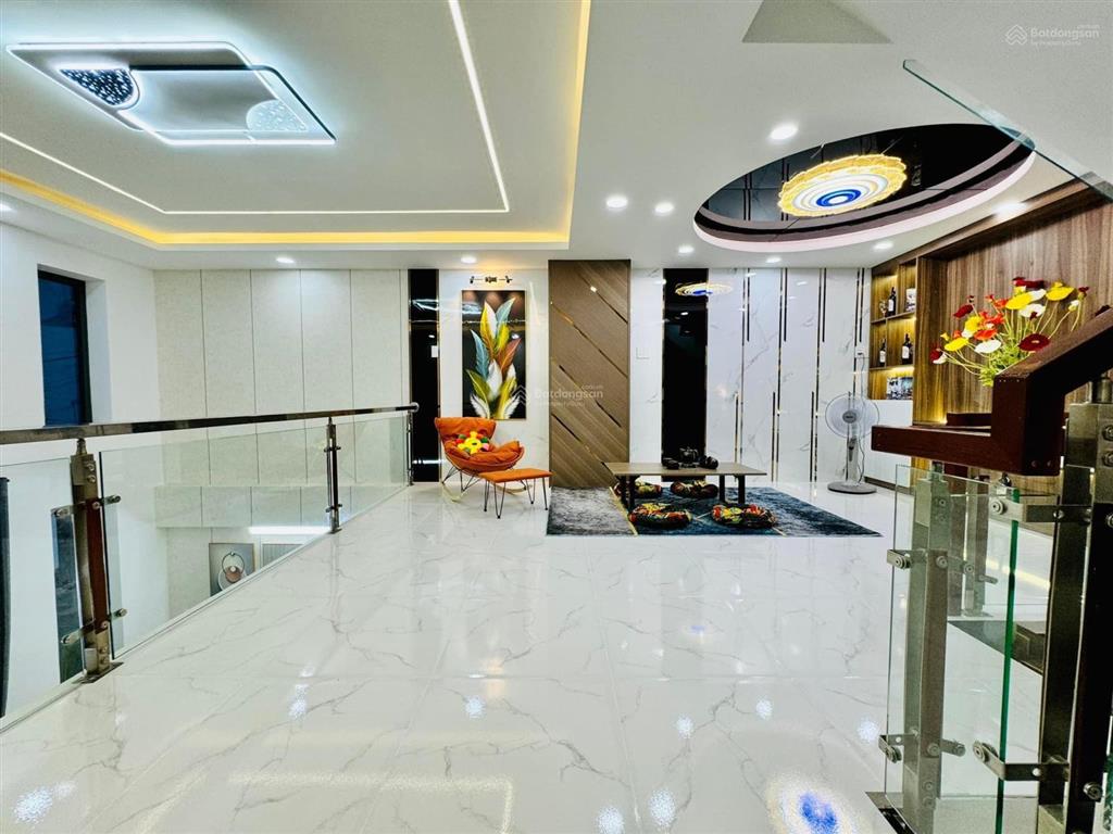 Nhà đang cho thuê 23tr tháng cần bán giá 3tỷ990/80m2 đường hàn thuyên thue đức. gần thcs bình thọ