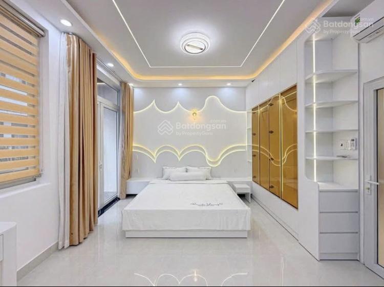 Bán nhà vĩnh viễn  quận 10, 78,3m2. cho thuê 26tr. gần bệnh viện hoà hảo