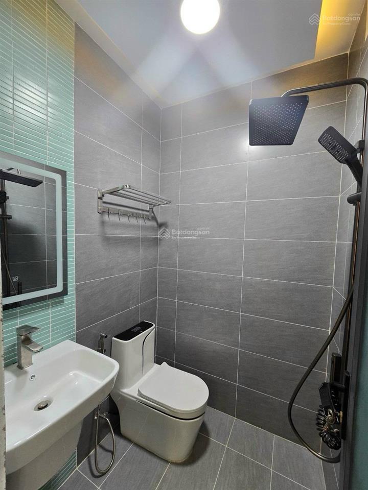 Nhà 3 tầng đường dương tử giangq5 giá 4tỷ380/78m2. cho thuê 27tr. gần chợ phụ tùng xe máy.