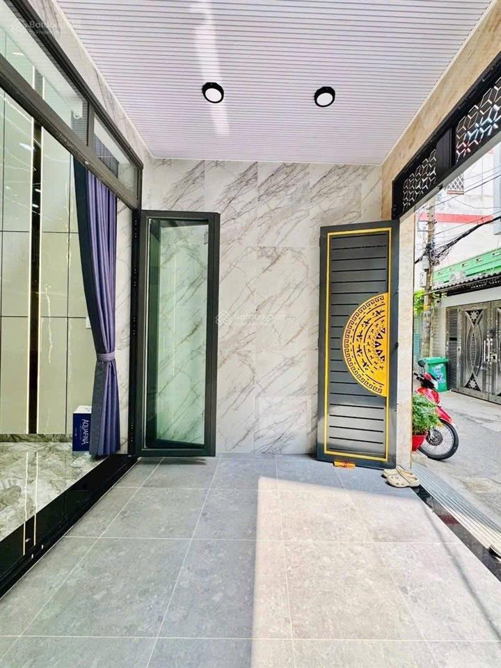 Chính chủ bán nhà vườn chuốiquận 3 giá 5tỷ010/71m2. gần chợ vườn chuối. cho thuê 25tr