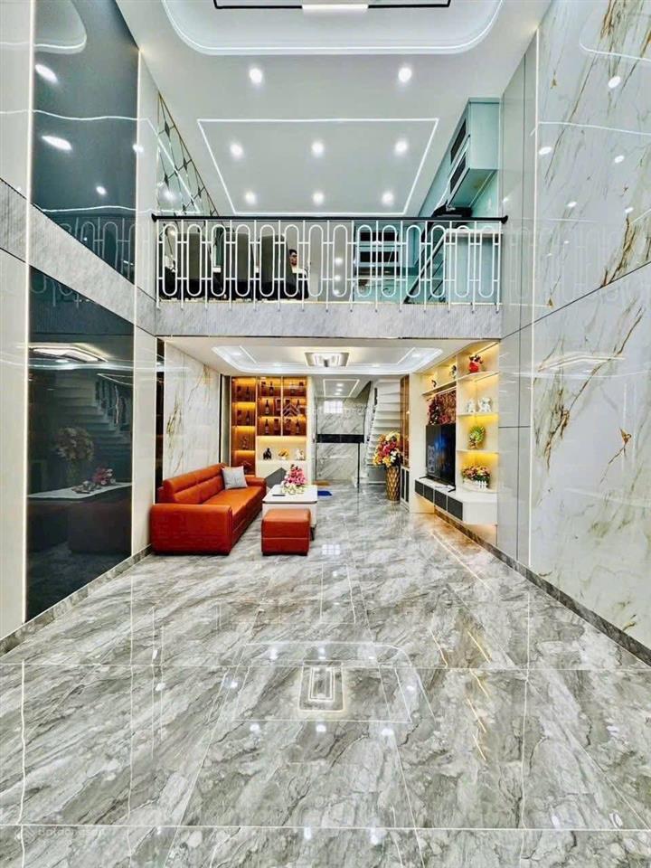 Chính chủ bán nhà vườn chuốiquận 3 giá 5tỷ010/71m2. gần chợ vườn chuối. cho thuê 25tr