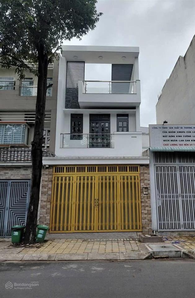 Bán nhà 3 tầng đường man thiện  q9 giá 4tỷ020/115m2. gần tiẻu học lê việt. cho thuê 19tr tháng