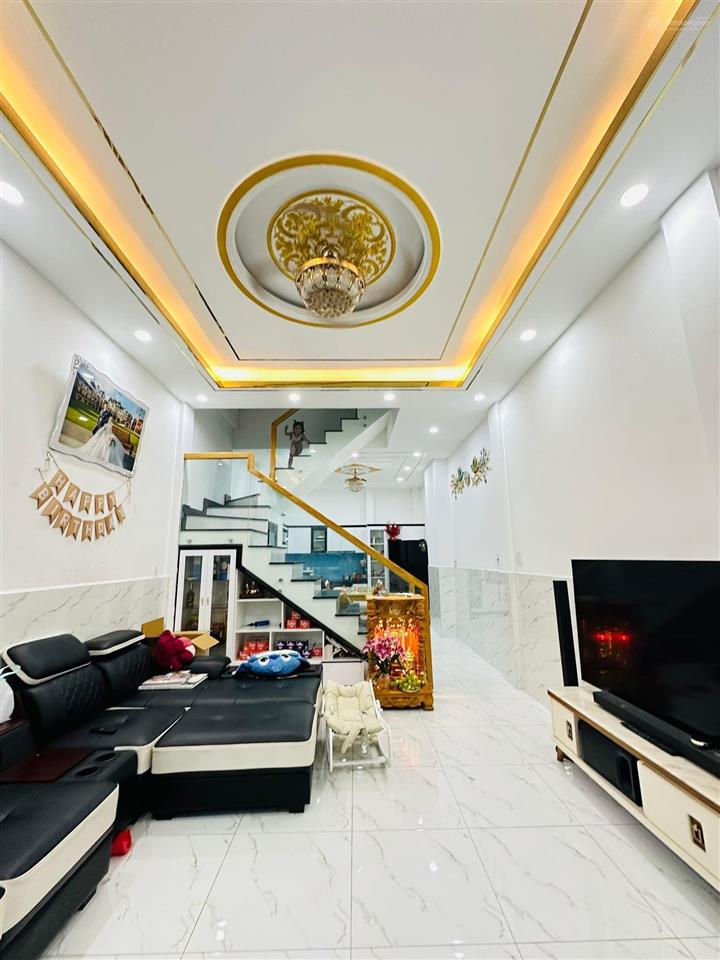 Hạ giá bán nhà kì đồng quận 3 giá 4tỷ090/83m2. cho thuê 20tr. gần tiều học kì đồng