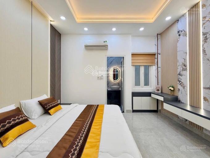 Siêu phẩm ngộp giá cần bán đường cống quỳnh  quận 1 71,6m2. ngay ngã 5 cống quỳnh