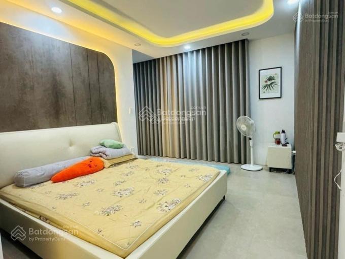 Tôi bán nhà hai bà trưng  quận 3 giá 4tỷ9/78m2. gần chợ tân định. cho thuê được 26tr tháng