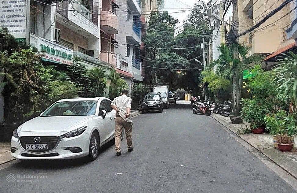 Nhà nguyên căn hẻm ô tô tô hiến thành  q10 cần bán 60m2. gần chợ hòa hưng. cho thuê 21tr