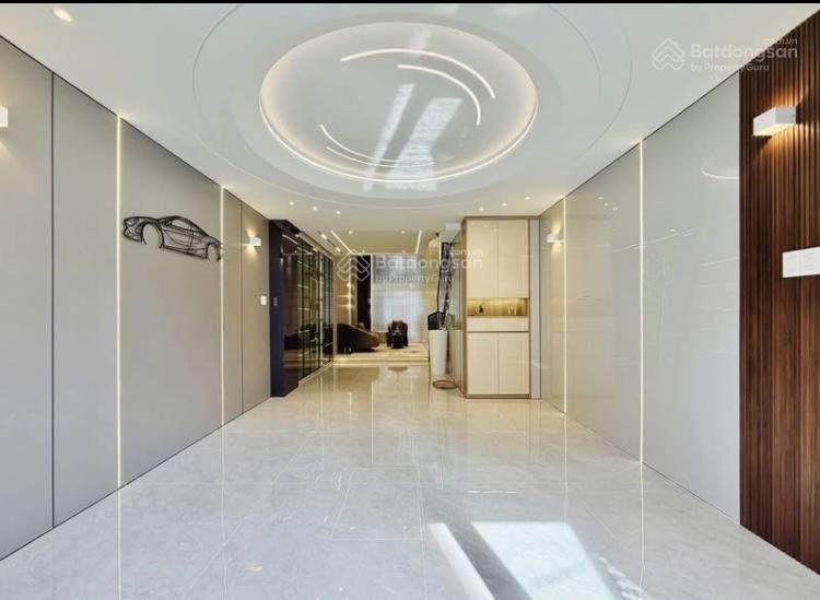Bán nhà cao văn lầu, quận 6 giá 5 tỷ 030/81m2, nằm gần chợ bình tây. cho thuê 24 triệu/tháng