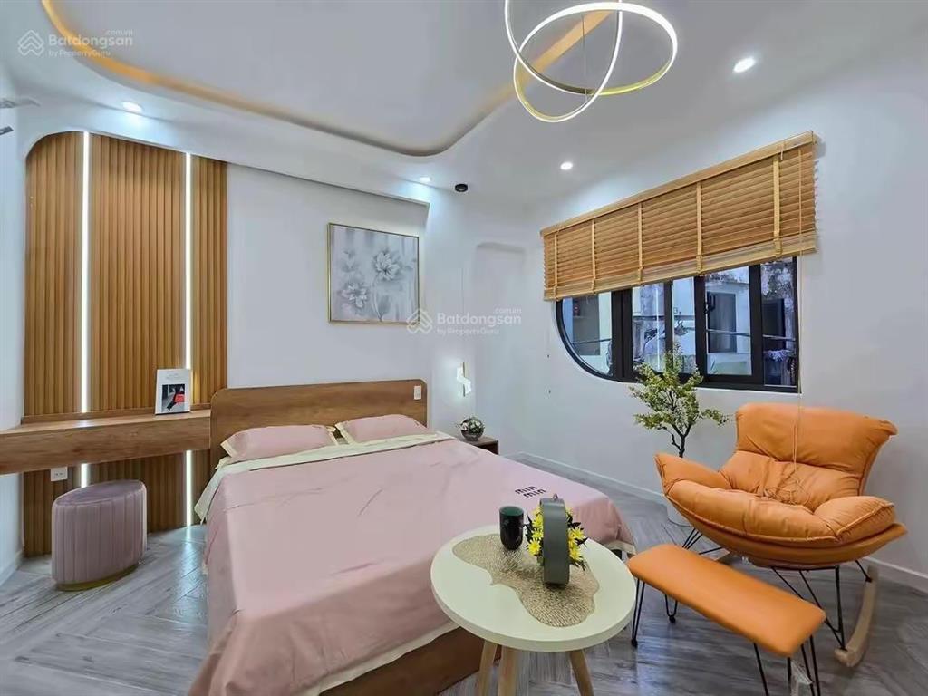 Bán nhà phan đăng lưu  bình thạnh giá 3tỷ9/70m2. gần chợ bà chiểu. cho thuê 21tr/tháng