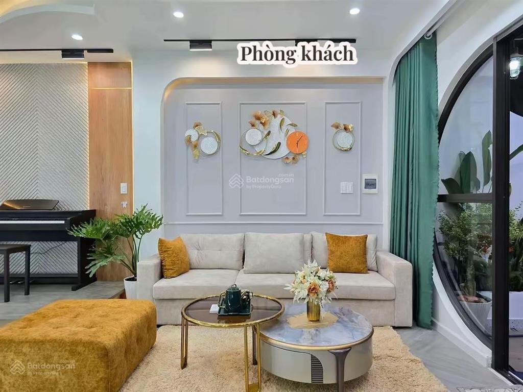 Bán nhà phan đăng lưu  bình thạnh giá 3tỷ9/70m2. gần chợ bà chiểu. cho thuê 21tr/tháng