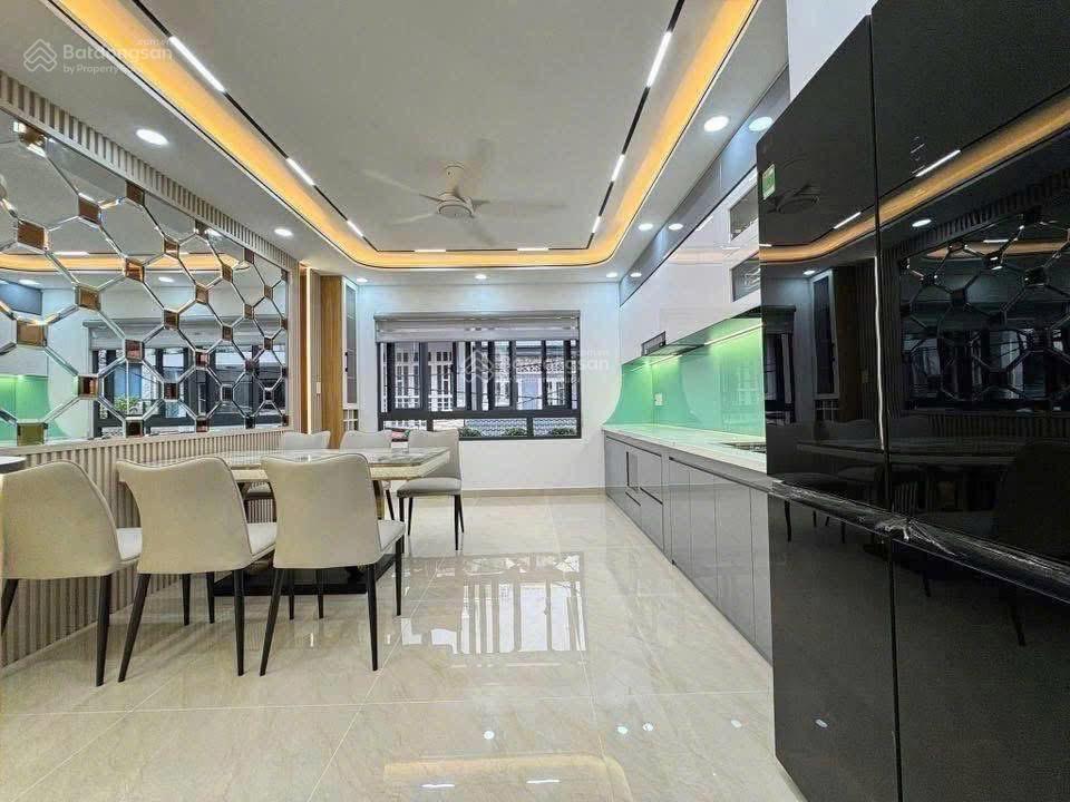Hạ 200 triệu bán nhà lê văn lương  quận 7 giá 3tỷ870/78m2. cho thuê 21tr. gần lotte q7