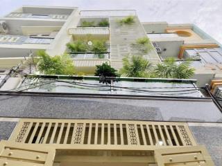 Bà năm cần bán gấp căn xóm chiếu  quận 4 dt 76m2. gần trường thpt nguyễn trãi