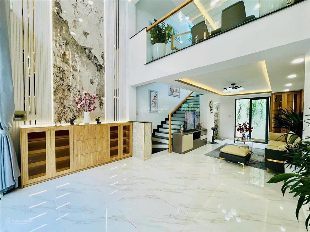 Tôi cần bán căn dương đình nghệ  quận 11 giá 6tỷ200/75m2. gần nhà thiếu nhi quận 11. cho thuê 21tr