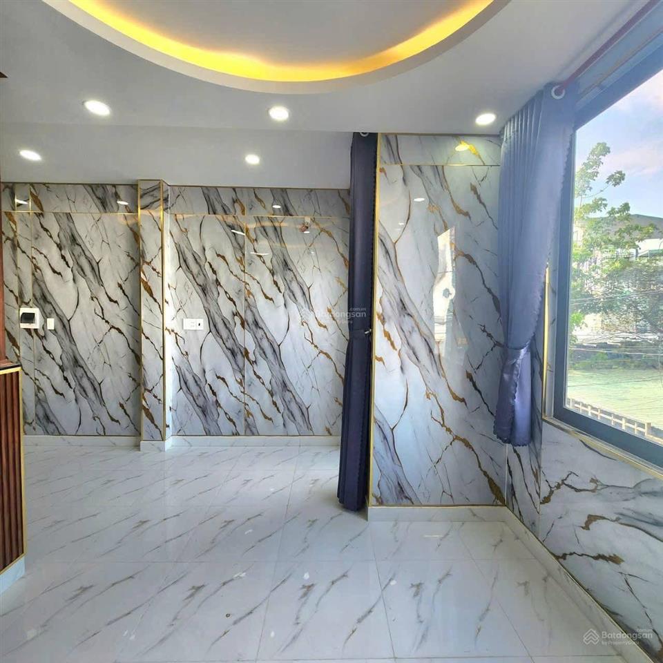 Nhà đẹp khu cư xá thành tháiq10 giá 7tỷ250/ 88m2. đang cho thuê 24tr. gần bệnh viện trưng vương.