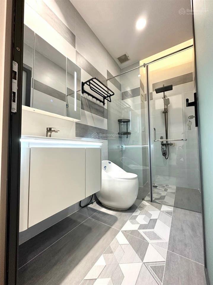 Bán nhanh căn trần xuân hoà  quận 5 dt 73m2. cách bệnh viện nguyễn tri phương vài phút