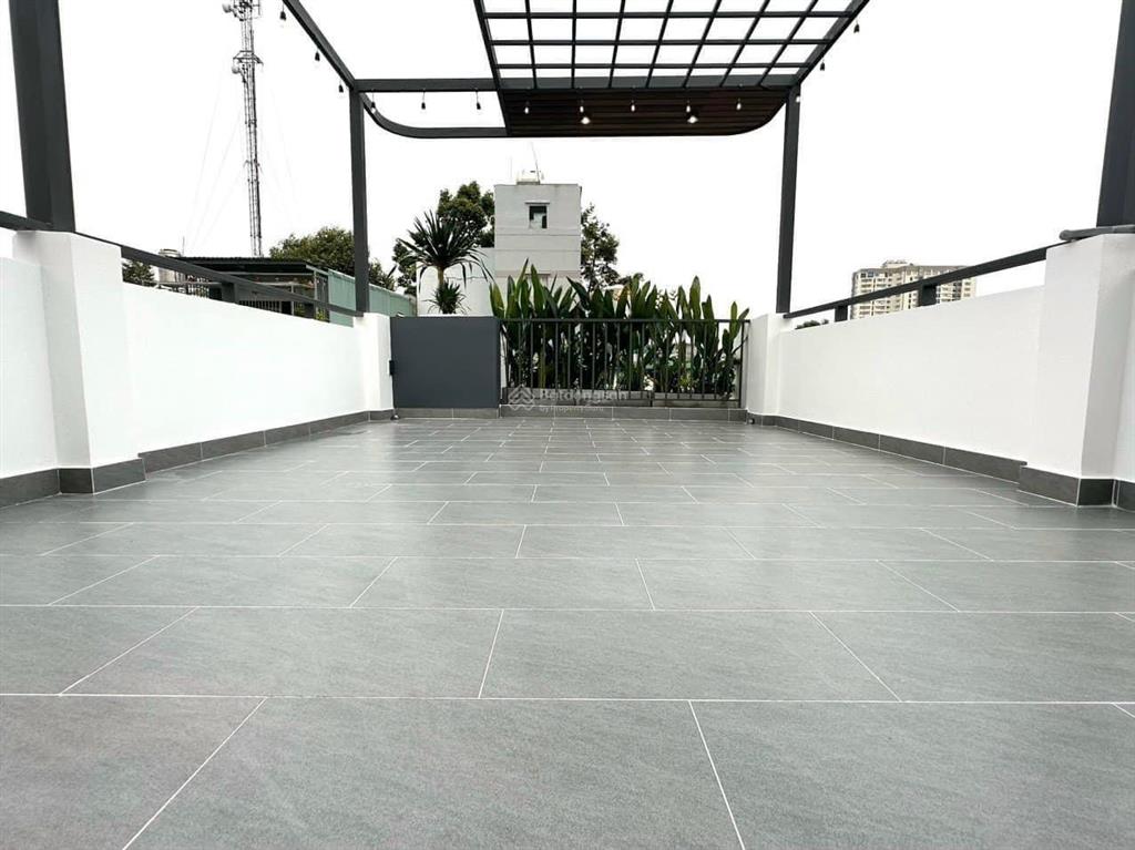 Bán nhanh căn trần xuân hoà  quận 5 dt 73m2. cách bệnh viện nguyễn tri phương vài phút