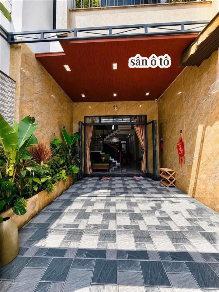 Tôi có nhà trương định  quận 3 cần bán giá 5tỷ350/75m2. gần công viên tao đàn. cho thuê 28tr/tháng